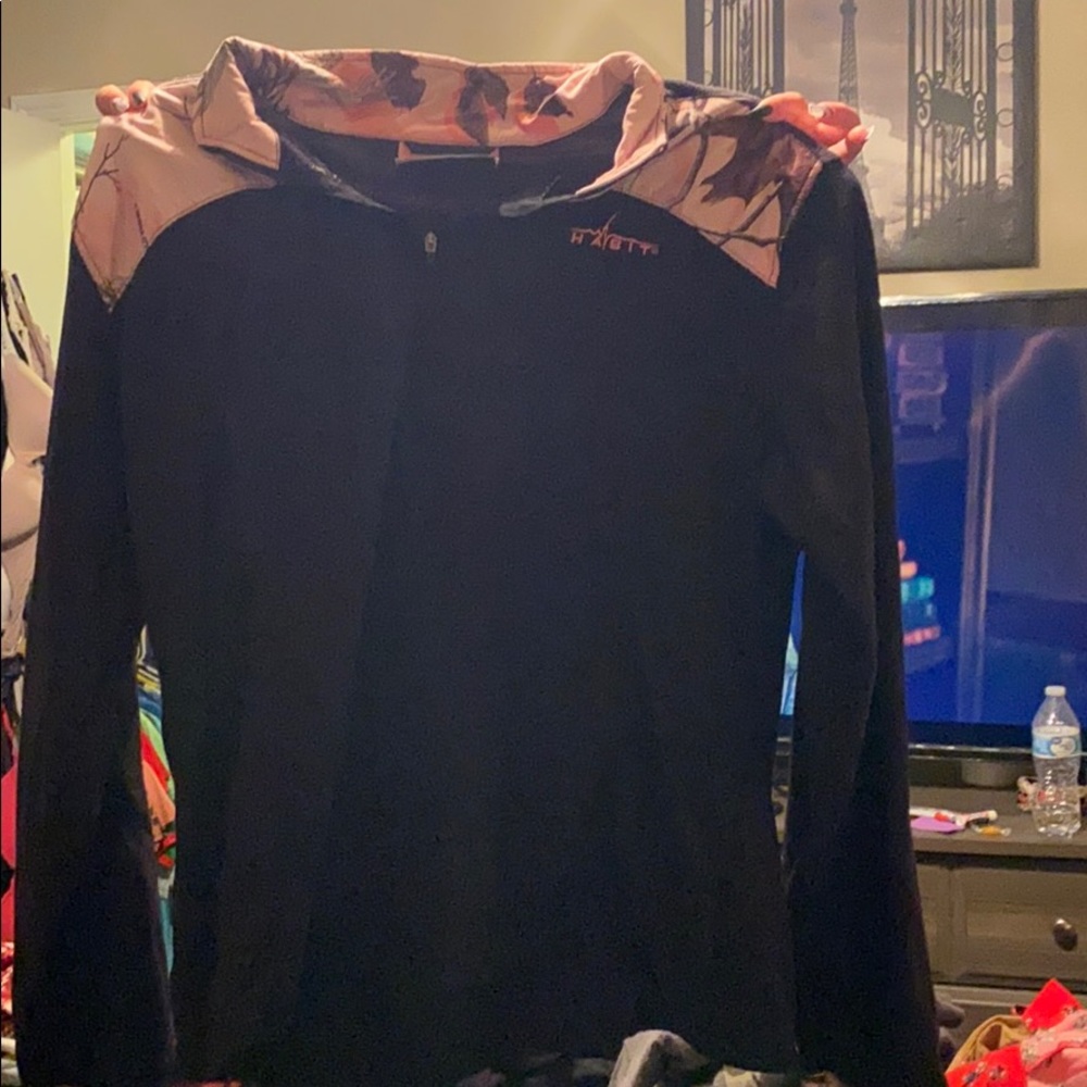 Camo pullover